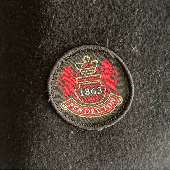 Navy Pendleton pea coat, size small. Never worn, new with tags. - Picture 4 of 11